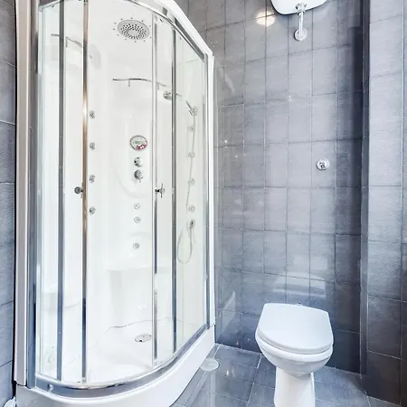 Large And Bright Amazing View Basilica San Giovanni In Laterano Appartement *