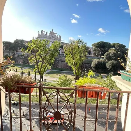 Apartment Large And Bright Amazing View Basilica San Giovanni In Laterano *